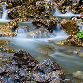 Langzeitbelichtung Wasserfall